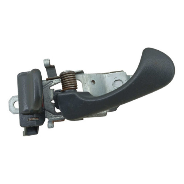 Maçaneta Interna Esquerda Mitsubishi Pajero Sport 2005 2011