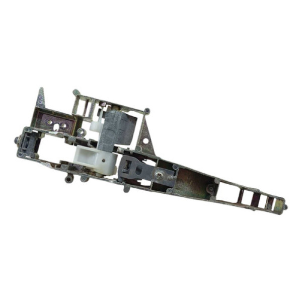 Suporte Maçaneta Diant Esquerda Peugeot 208 2008 2014 2019