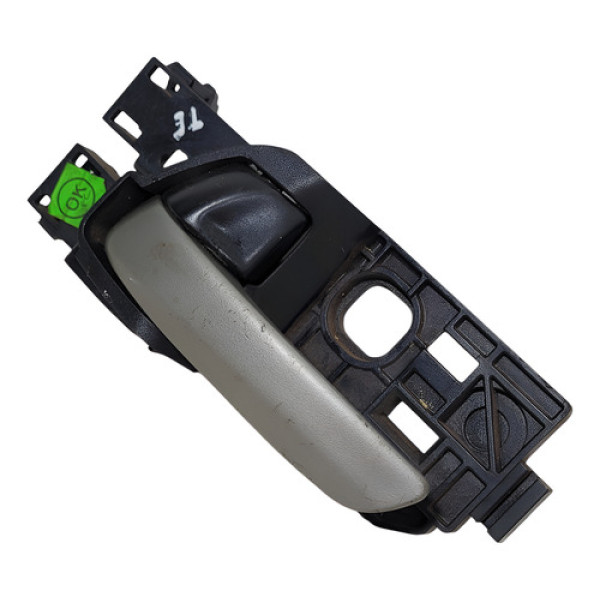 Maçaneta Interna Tras. Esquerda Honda Hrv Crv Fit City 15 19 Traseira