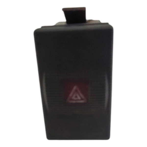 Botão Pisca Alerta Vw Santana 1998 2006