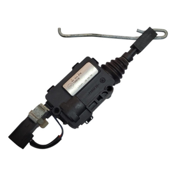 Trava Elétrica Porta Mala Gm Corsa Sedan 2002 2009