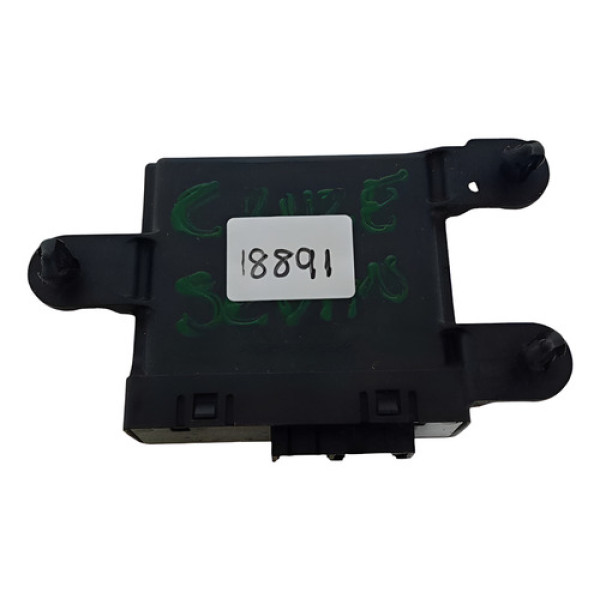 Módulo Sensor Estacionamento Gm Cruze Cobalt 2012 2015 Preto