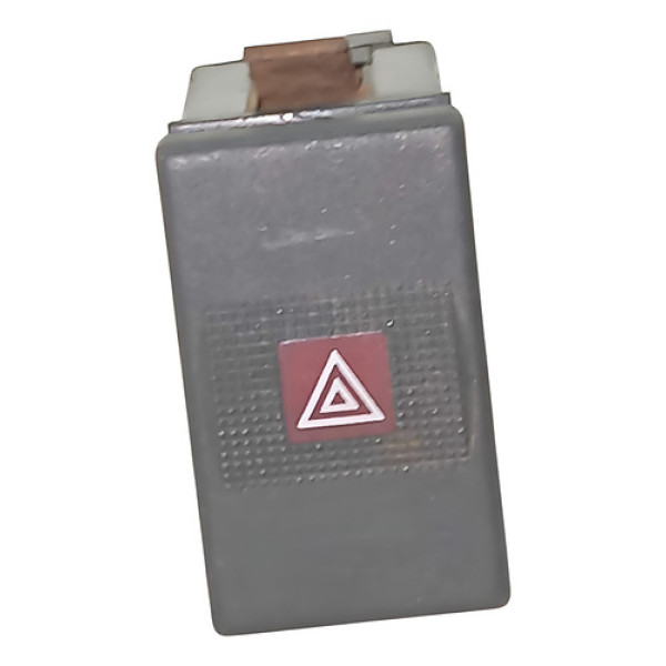 Botão Pisca Alerta Vw Santana 1998 2006 3279532351 Preto