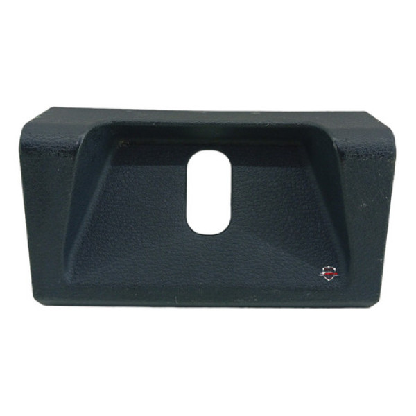 Acabamento Batente Porta Malas Bmw X1 Sdrive20i 2.0 2010