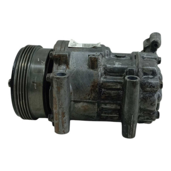 Compressor Ar Renault Logan Sandero Clio 1.0 2011 8200840899