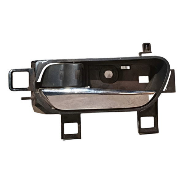 Maçaneta Interna Dianteira Esquerda Nissan Kicks 2016 2019 Dianteira