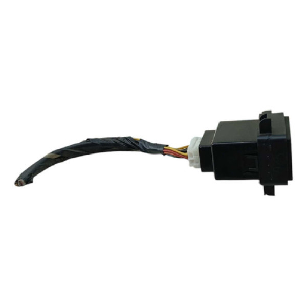 Botão Usb Auxiliar Hyundai Hb20 2013 2019 961201s500